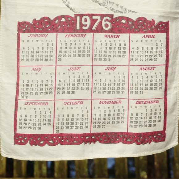 Vintage 1976 Red Covered Bridge in Snow Calendar Towel Birthday Anniversary Gift - Picture 5 of 7